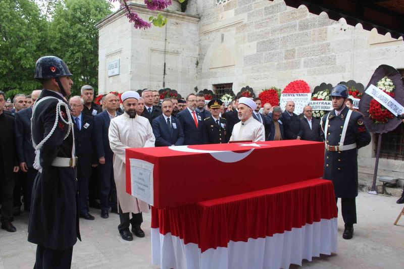 Şehit Uzman Çavuş Berkay Akgül son yolculuğuna uğurlandı
