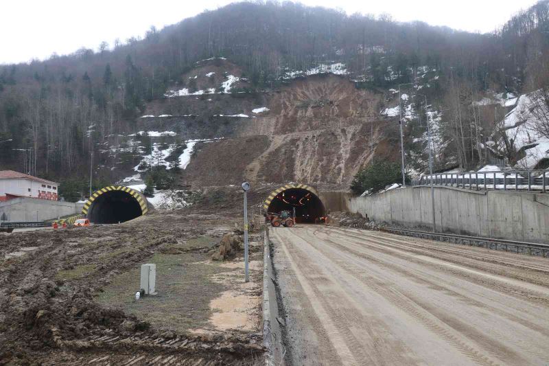 Bolu Dağı Tüneli’nde çalışmalar sürüyor

