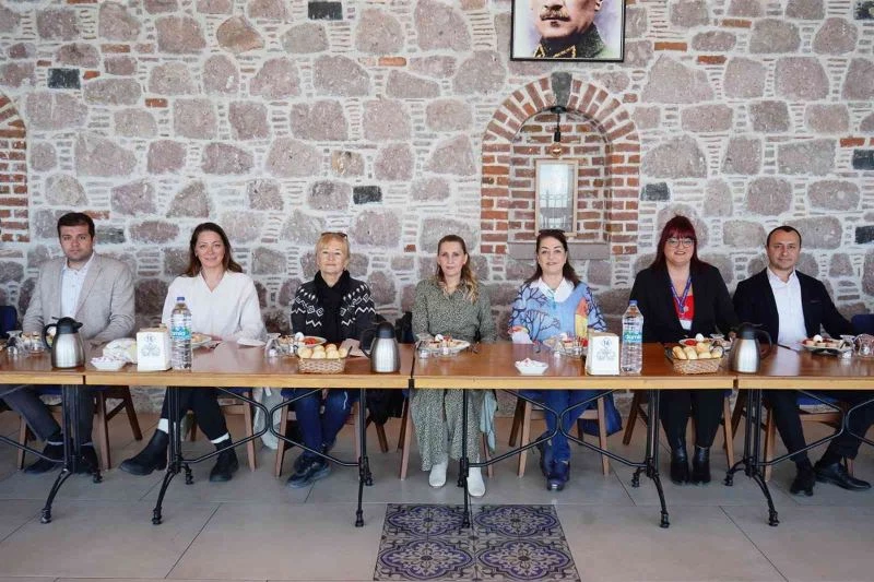 Ayvalıklı kadınlar güçlerini birleştirdi
