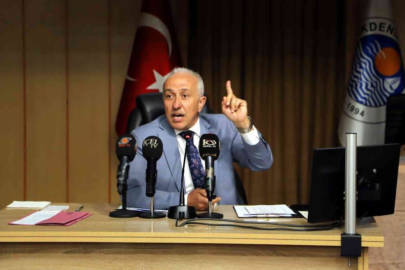 Akdeniz Belediyesinin borçlanma talebi CHP ve HDP’li meclis üyelerince reddedildi
