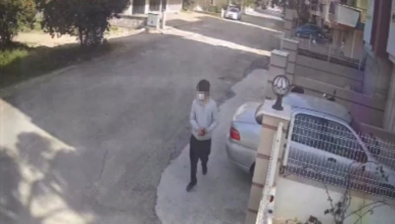 Garajdaki otomobil yangınının faili 13 yaşında 16 suç kaydı bulunan çocuk çıktı
