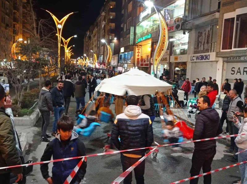 Hakkari’de Ramazan geceleri huzur içinde geçiyor
