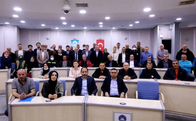 Başkan Işıksu’dan kadrolu işçileri mutlu eden karar
