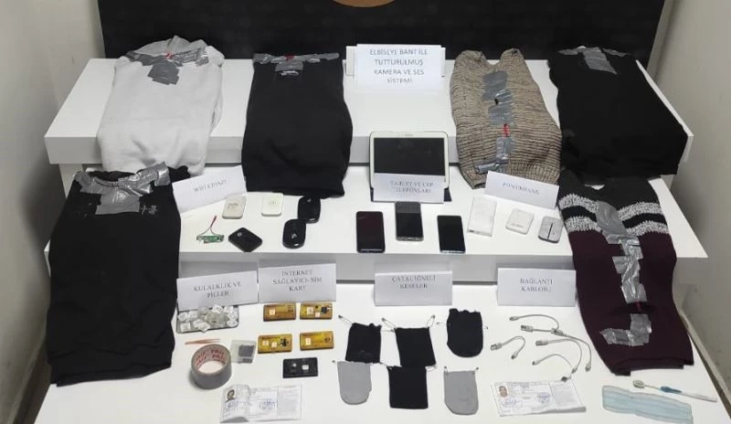 Ehliyet sınavında yakalanan 78 parçalık kopya düzeneği şok etti
