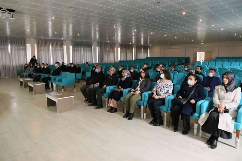 Korucuyu aileler hakkında tanıtım toplantısı yapıldı
