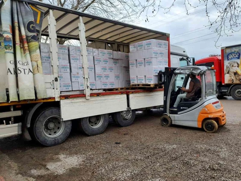 Dilovası’nda tüm hanelere gıda desteği
