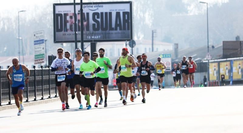 Sakarya Büyükşehir sporcusu İstanbul Maratonu’nda ipi göğüsledi
