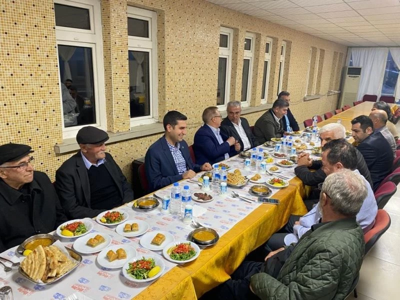 Başkan Kazgan şehit aileleri ile iftar yaptı
