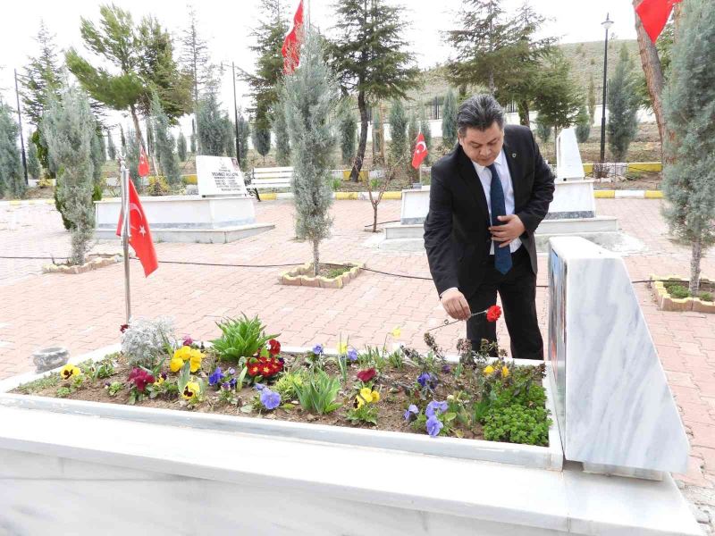 Yerköy’de Polis Haftası dolayısıyla şehitlik ziyaret edildi
