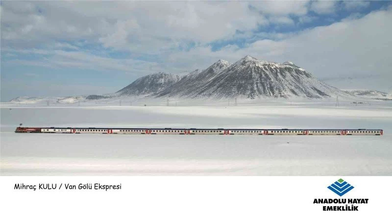 Van Gölü Ekspresi, 8 bin 600 fotoğraf arasından ödül alan 44 fotoğraf arasına girdi
