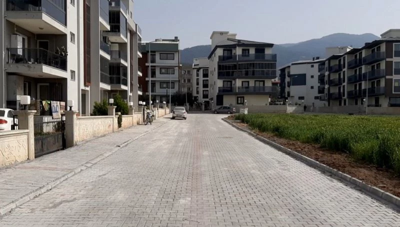 Davutlar Mahallesi yeni yollarına tek tek kavuşuyor
