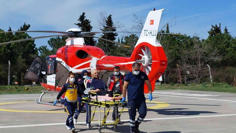 Kalp ritmi bozuk hasta ambulans helikopterle hastaneye sevk edildi
