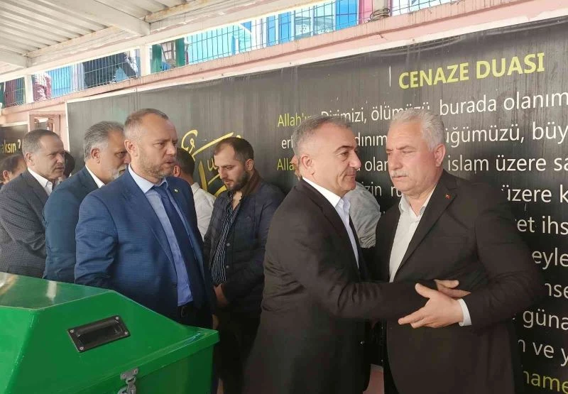 MHP’li başkanın ağabeyi son yolculuğuna uğurlandı
