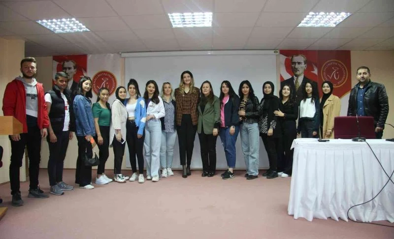 Avukat Birsen Ülken: 