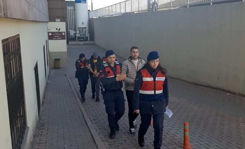 Jandarmadan DEAŞ operasyonu: 2 gözaltı
