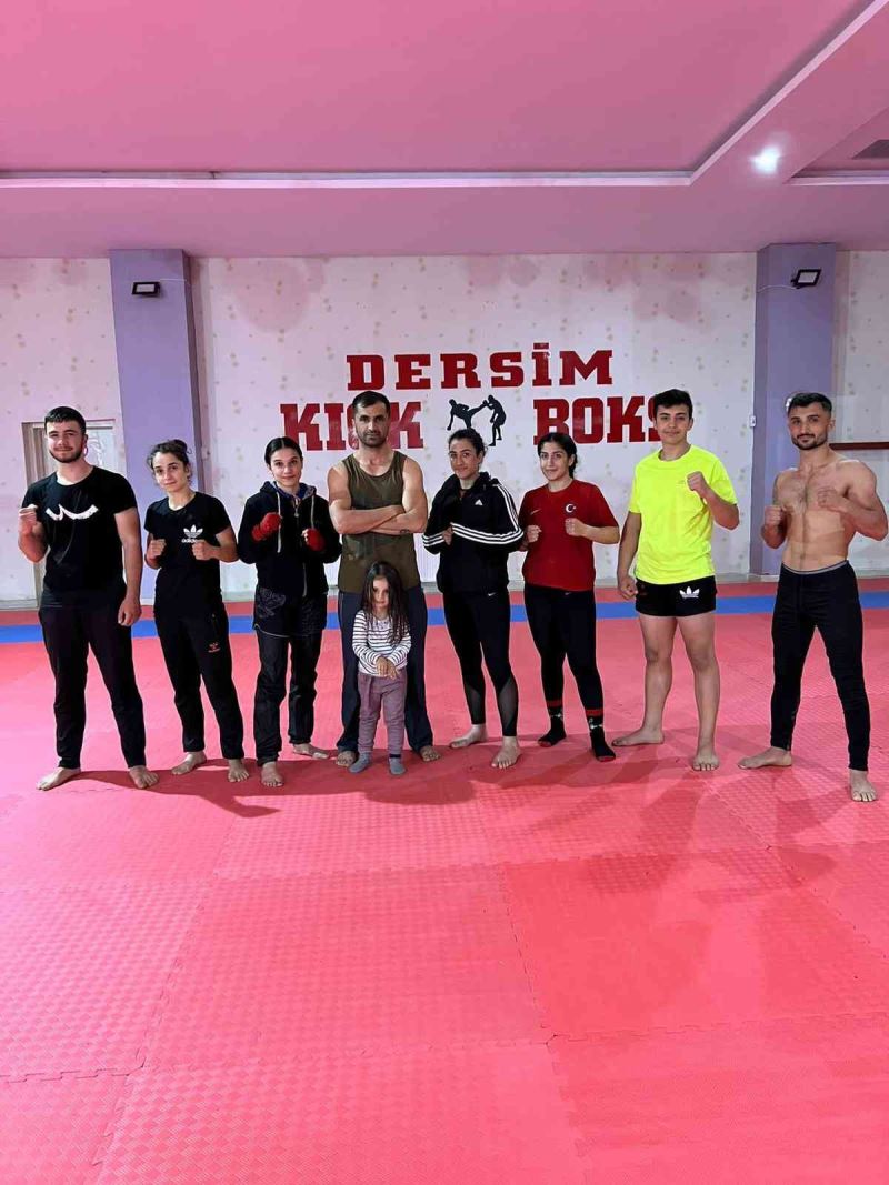Dersim kick boks sporcuları, Dünya Kupası’nda Türkiye’yi temsil edecek
