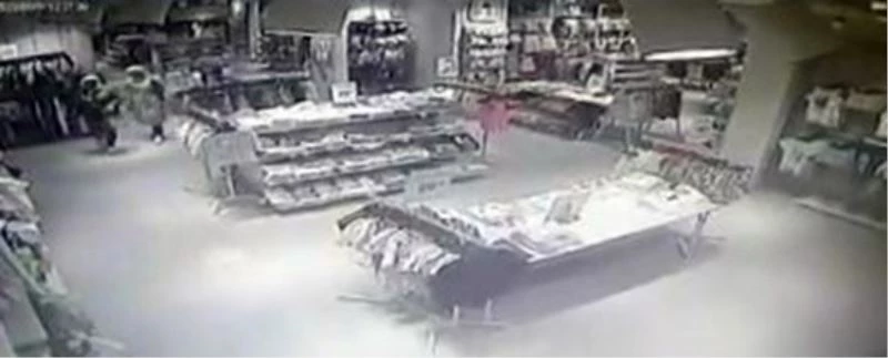 Bursa’daki göçükte Gölcük depremini andıran görüntüler...