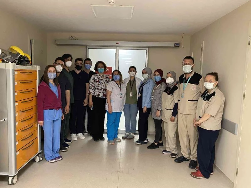 (Özel) Pandeminin kahramanları hemşireler anlattı: “Bakkal ’Bize siz bulaştırıyorsunuz’ dedi, içeri almadı”
