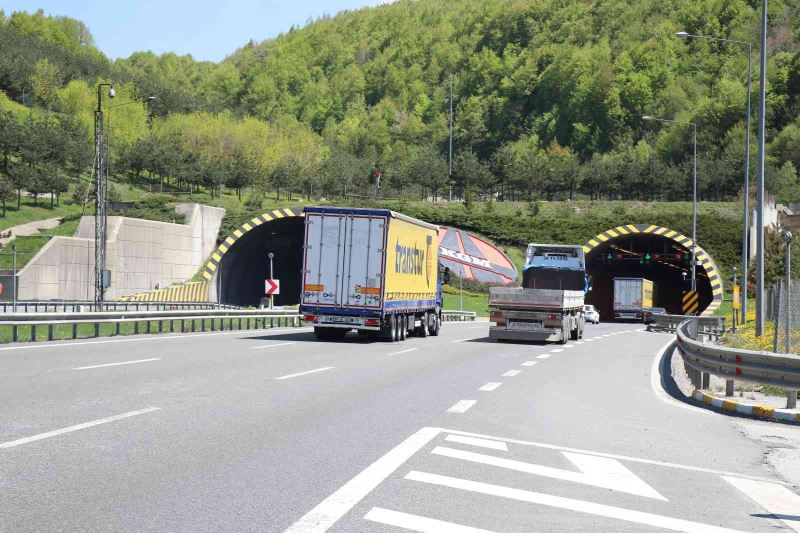 Bolu Dağı Tüneli’nin İstanbul yönü 35 gün trafiğe kapatılacak
