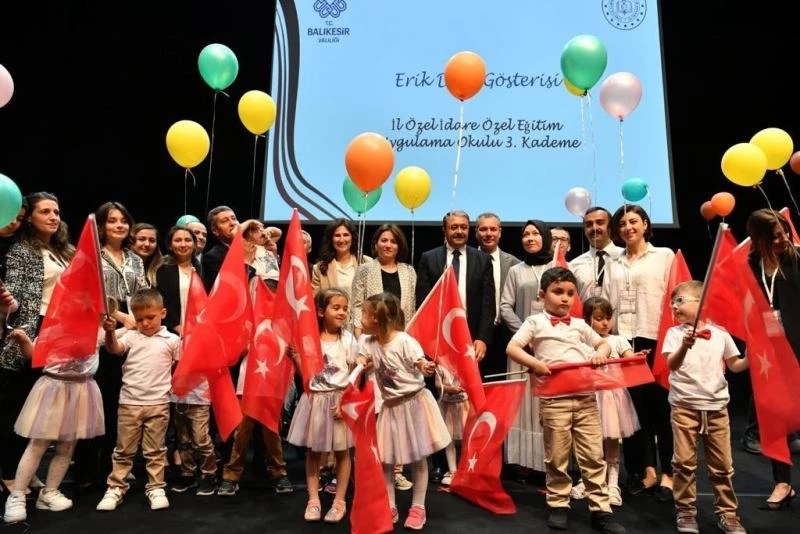 Özel çocukların gösterisi göz kamaştırdı
