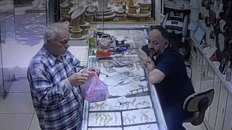 Gerçek kuyumcuda ortaya çıktı: Az kalsın dolandırıcıya 257 bin lirasını kaptırıyordu
