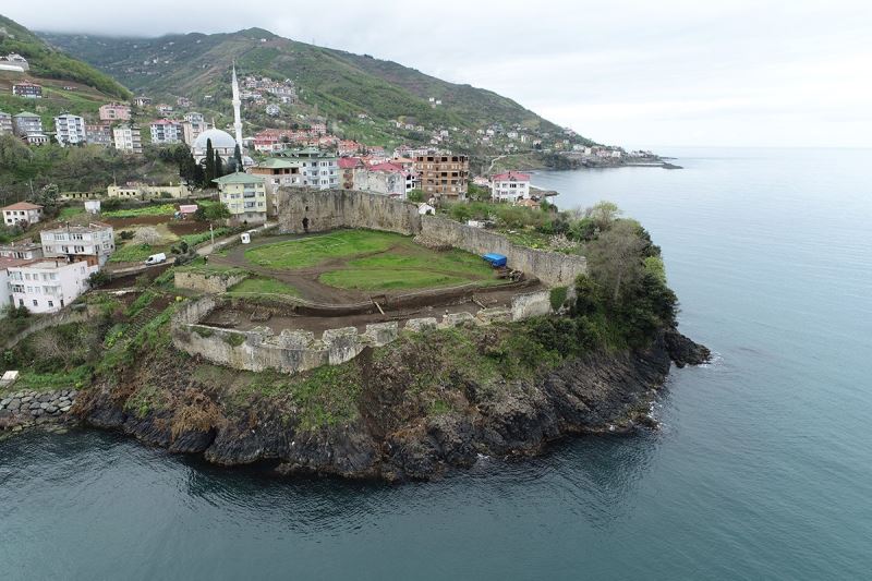 Tarihi Akçakale Kalesi’ndeki kazılarda sona gelindi
