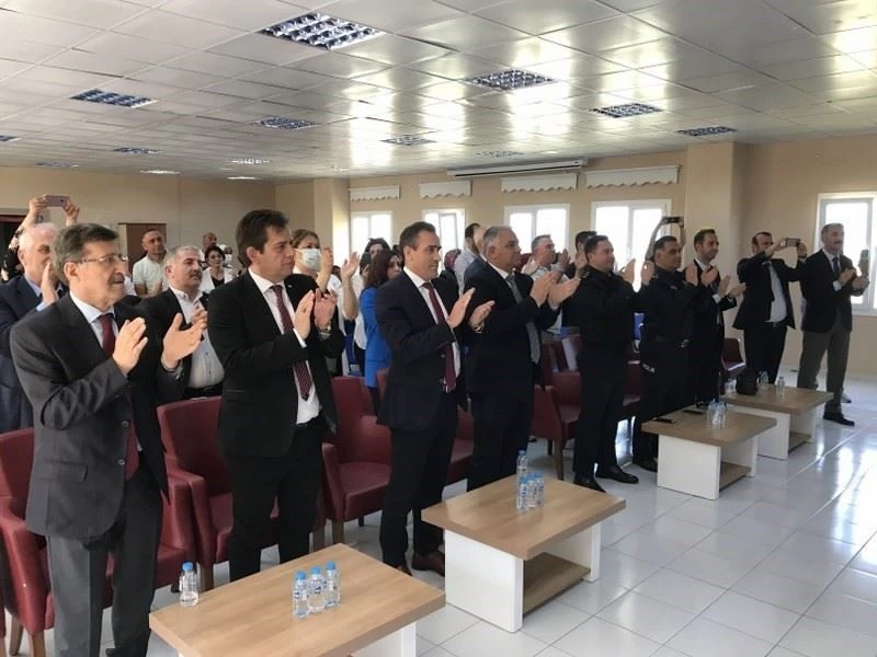 Burhaniye’de Kaymakam Memiş, engellilerle bir araya geldi
