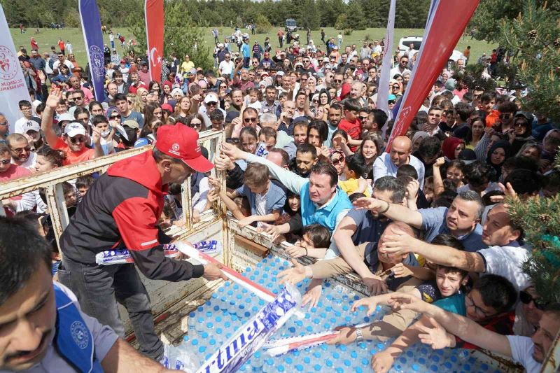 Uçurtma şenliği izdihama dönüştü, eğlenmeye gelen çocuklar ezildi
