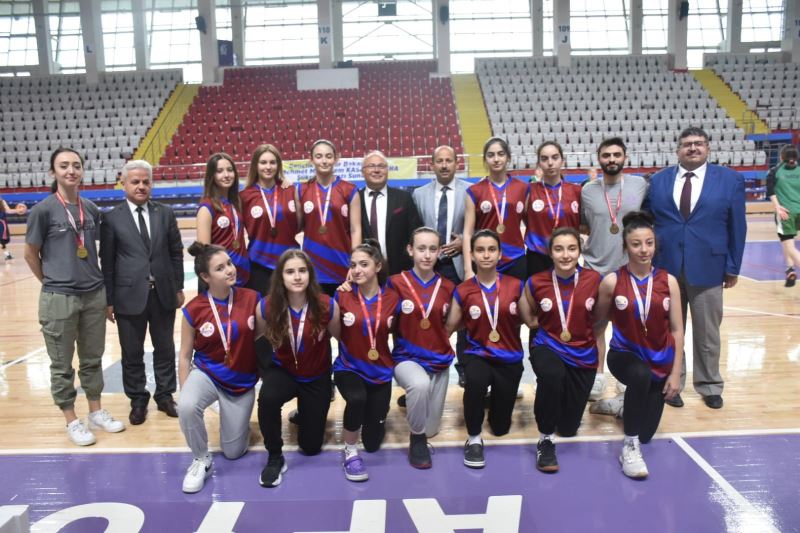 ANALİG Basketbol Çeyrek Final Müsabakaları tamamlandı
