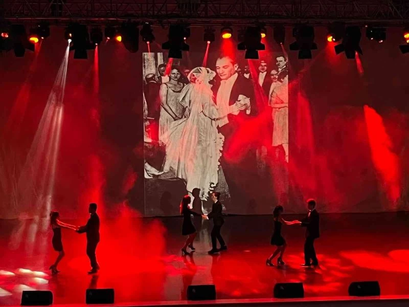 Kampüste gençlik şöleni
