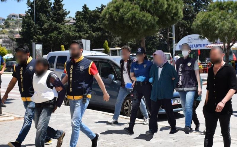 İzmir’de dehşetin ayrıntısı ortaya çıktı: Önce keserle öldürüp sonra yaktılar
