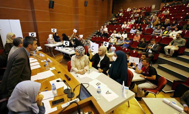 GAÜN’de Arapça bilgi yarışması düzenlendi
