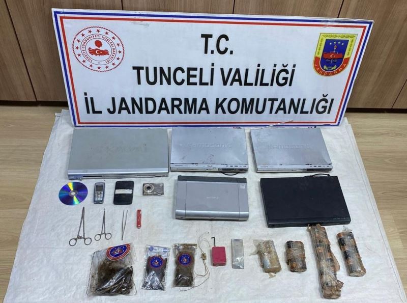 Tunceli’de 6 sığınak içinde EYP ve çok sayıda malzeme ele geçirildi
