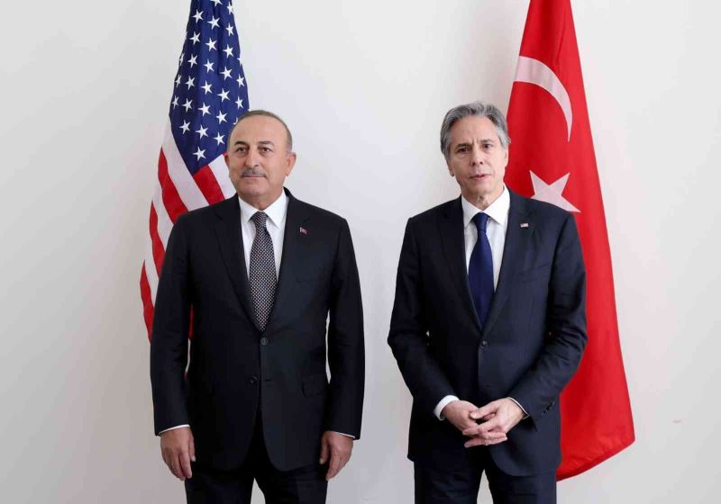 ABD Dışişleri Bakanı Blinken: “ABD, Türkiye ve tüm müttefiklerimizin Ukrayna’yı desteklemekte gösterdiği dayanışma için minnettarız