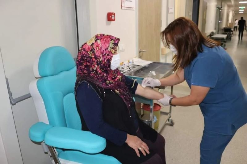Kırşehir Fizik Tedavi Rehabilitasyon Merkezi 1 yılda 2 bin 354 hastaya hizmet verdi

