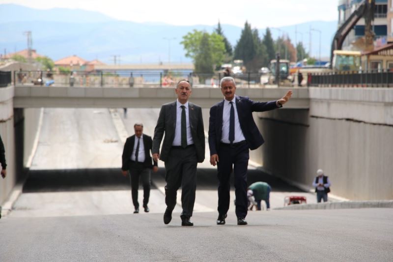 Kırıkkale’de köprülü kavşak projesi trafiği rahatlatacak
