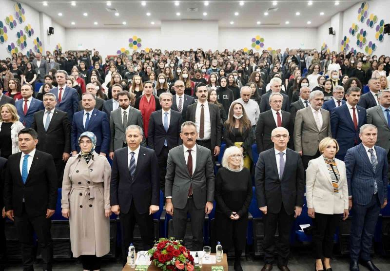 Kapadokya Üniversitesi Mütevelli Heyet Başkanı Alev Alatlı’nın adı kütüphanede yaşayacak
