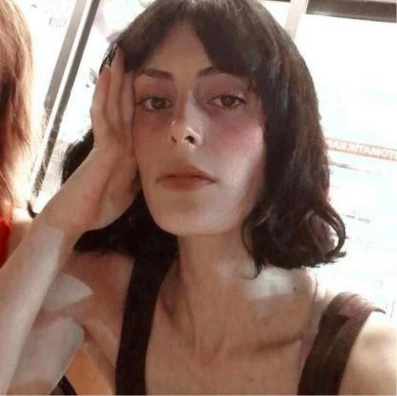 Kartal’da 3 arkadaşın bulunduğu evde esrarengiz olay: 1 kız öldü, 1 kız yaralandı
