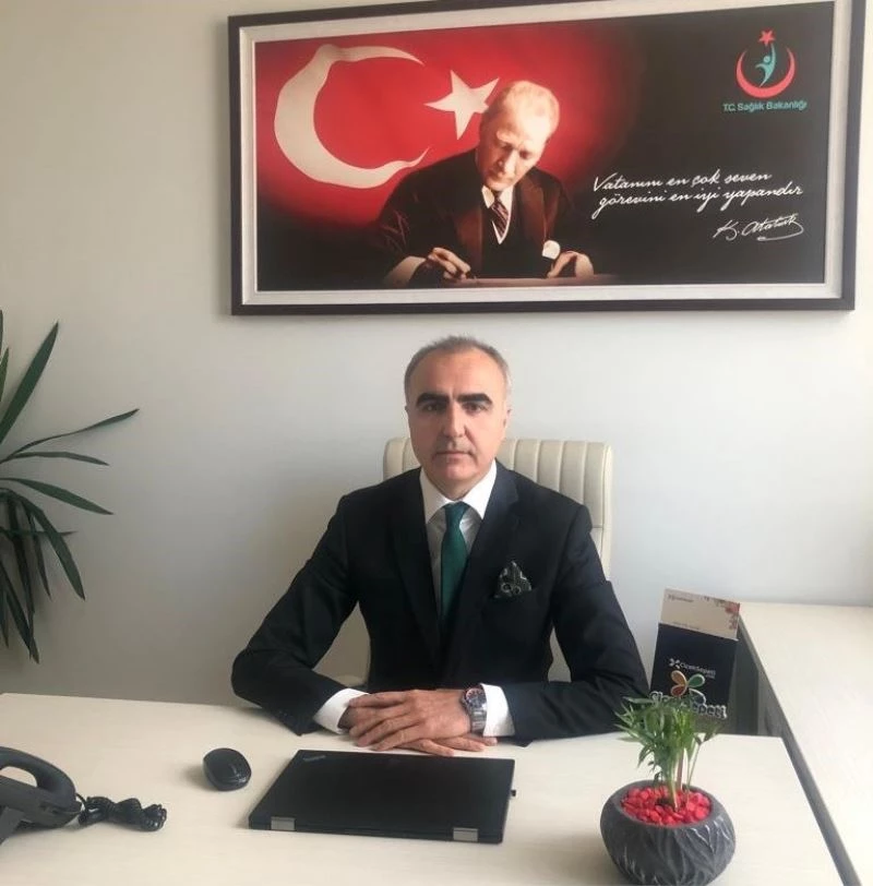 Hastaneyi teftişe geldi, kitap yazdı
