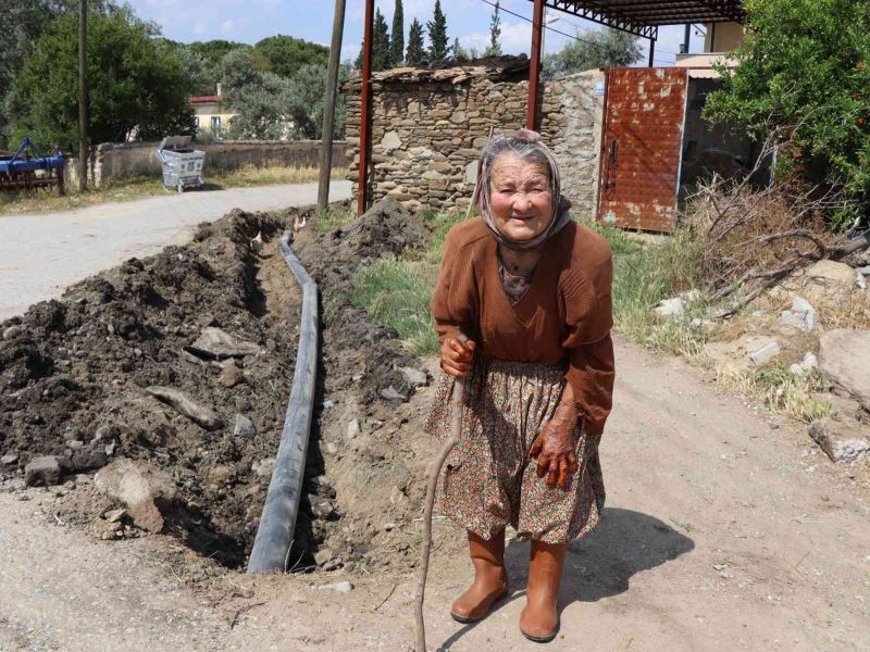 Şadiye nine istedi Başkan Özcan yaptı
