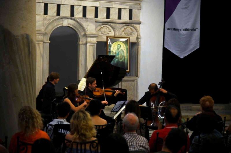 Tarsus’ta klasik müzik akşamı
