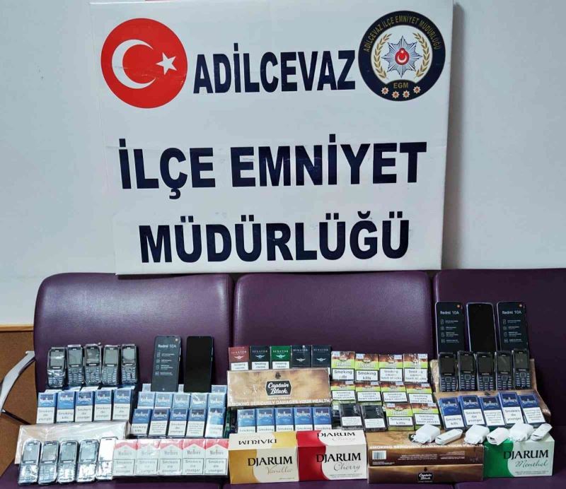 Bitlis’te kaçak sigara ve telefon ele geçirildi
