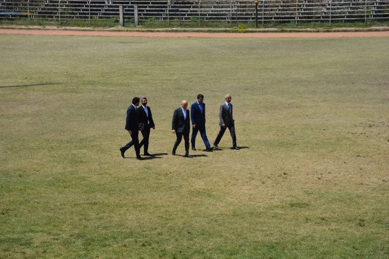 Bakan Karaismailoğlu: “Yaptığımız yatırımlarla ölümlü trafik kazalarında ciddi düşüş oldu”
