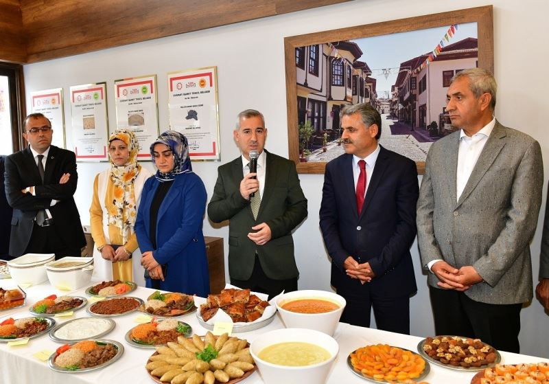 Yeşilyurt’un yöresel lezzetleri tanıtıldı
