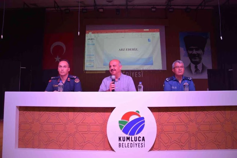 Kumluca’da daire amirleri ve muhtarlara 