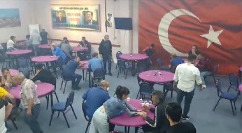 İçerisinde ‘Kolpaçino’ kumarhanesinin de olduğu çok sayıda adrese baskın yapıldı
