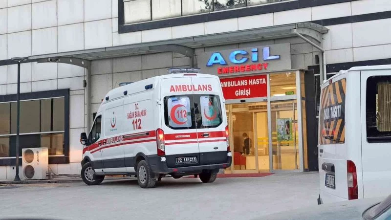 Batman’da yediği mantardan zehirlenen kadın hastaneye kaldırıldı
