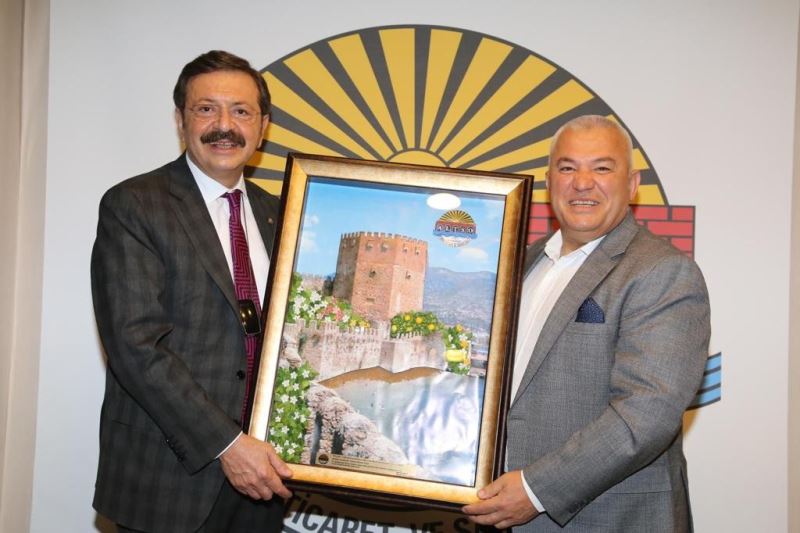 ALTSO Başkanı Şahin, Hisarcıklıoğlu’na ’Marka’ şehir çalışmalarını anlattı
