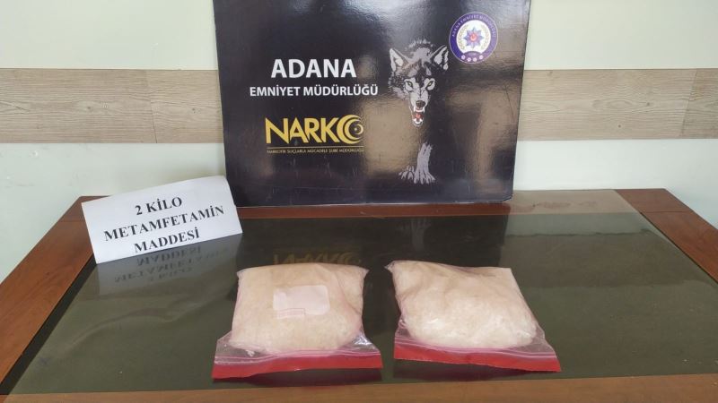 Atık kağıt kamyonetinden 2 kilo metamfetamin çıktı
