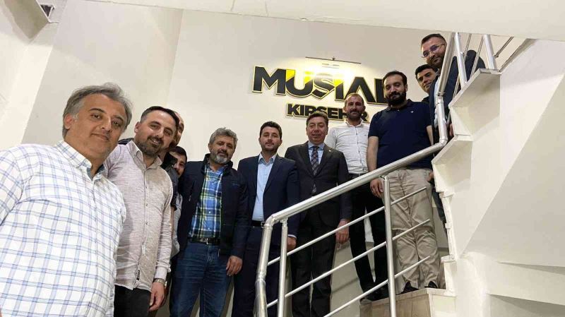 MÜSİAD Kırşehir ’Dost Meclisi’ne AK Parti Kırşehir Milletvekili Mustafa Kendirli konuk oldu
